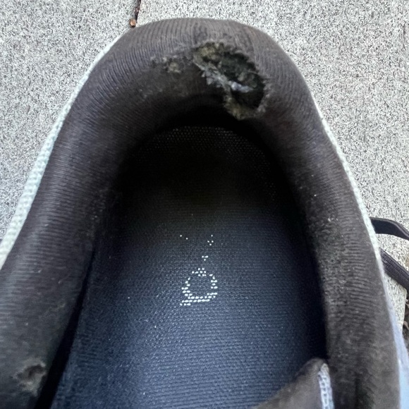 ON Running CLOUDFLYER 4 Men Size M9 Running Shoes Blue Low Cloud 71.98675 - Picture 15 of 17